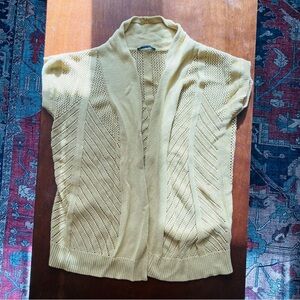 🩷 Tahari Yellow Cotton Open Cardigan Short Sleeve Knit Sweater Vest
